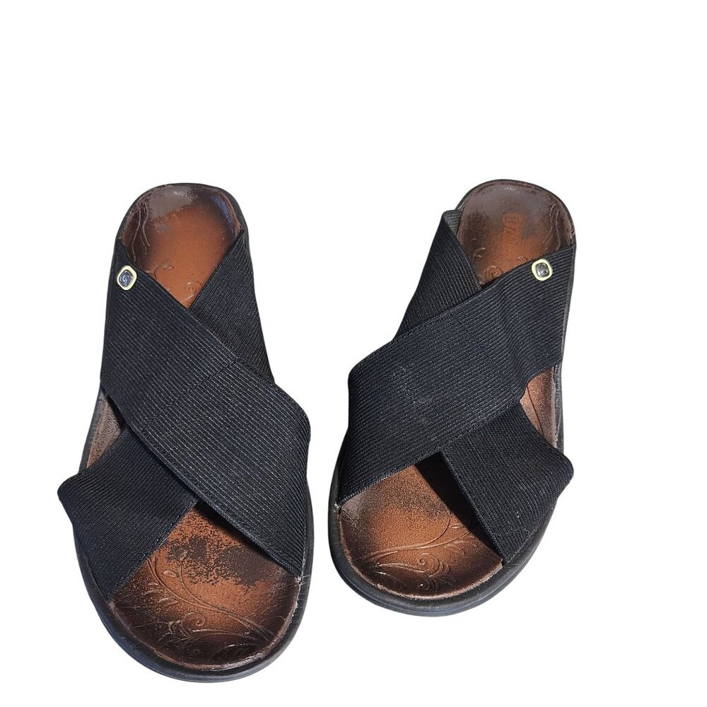 Bzees Black Criss-Cross Slide Sandals With Wedge Heel & Textured Sole